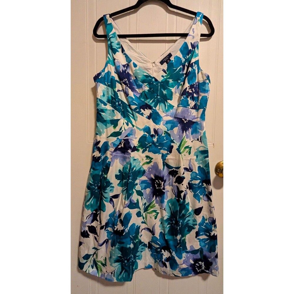 Chaps Floral Fit & Flare Dress V-Neck Sleeveless Zip Back Stretch 16 V Neck Blue